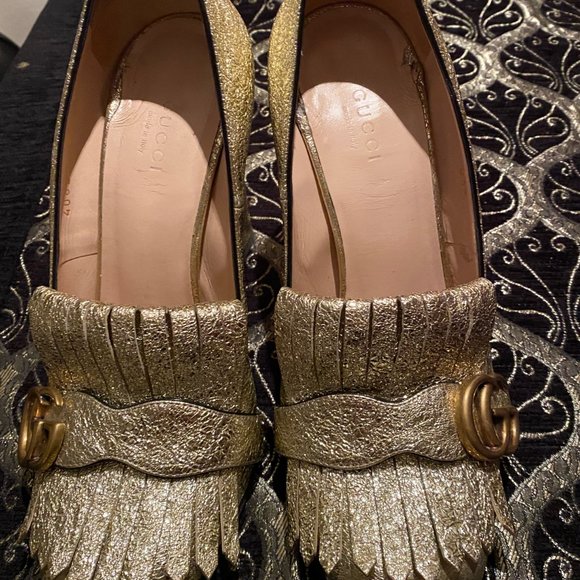 STUNNING. LIKE NEW. Gold Gucci Marmont heels - Size 39 - Picture 2 of 5